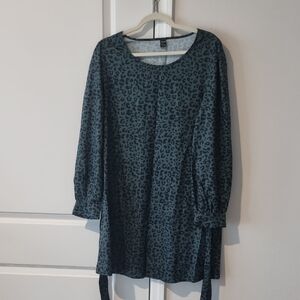 SHEIN Green Long Sleeve Leopard Dress